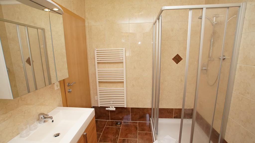 Haus Andrea Schiestl Villa Zell am Ziller Szoba fotó