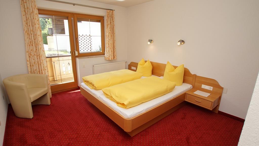 Haus Andrea Schiestl Villa Zell am Ziller Szoba fotó