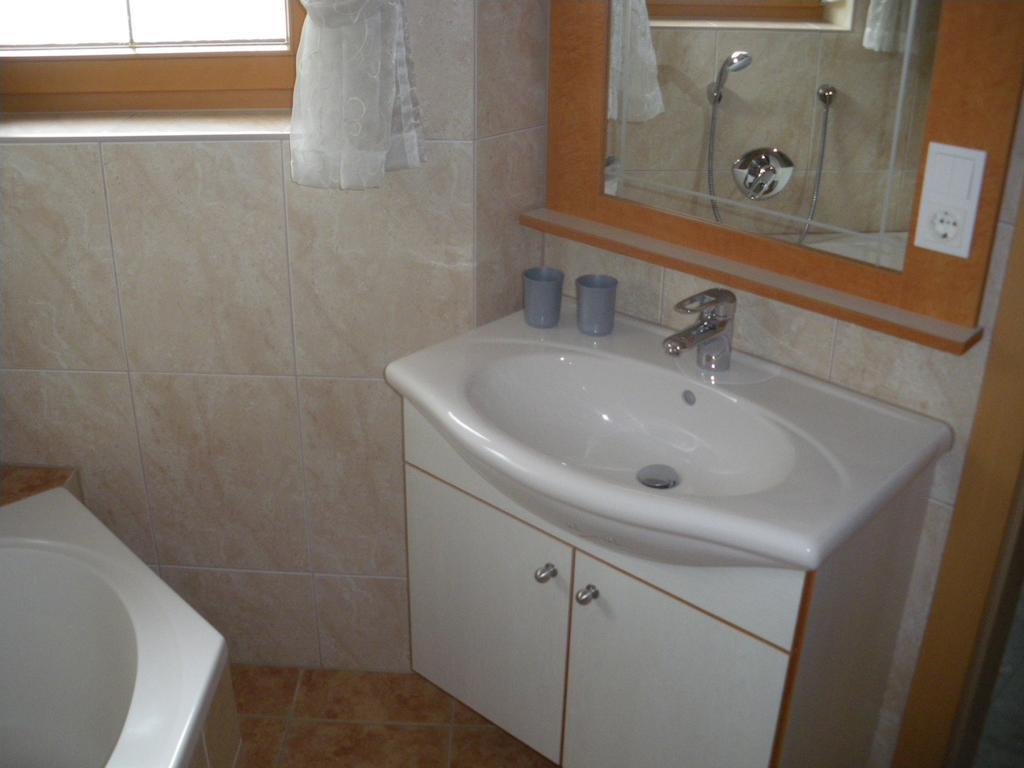 Haus Andrea Schiestl Villa Zell am Ziller Szoba fotó
